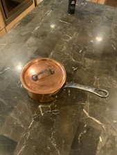 Piccola pentola casseruola in